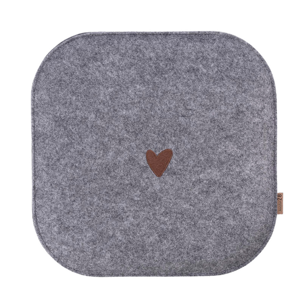 Sitzkissen Filz Herz Stickerei