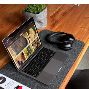 Design Schreibtischunterlage Filz in anthrazit rutschfest für Laptop und PC