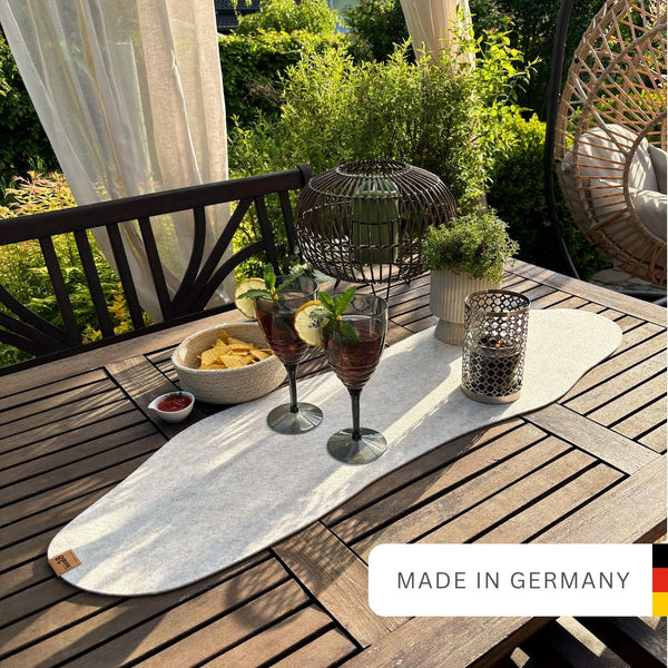 nachhaltiger-tischlaeufer-vejle-filz-upcycling-deutschland-beige-outdoor