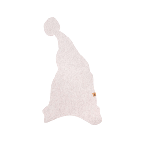 Heller Tischläufer für Weihnachten aus Filz mit Nikolausmützen Silhouette auf weißem Hintergrund