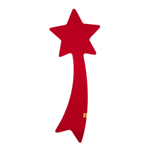 Roter Weihnachtsläufer aus Filz in Sternschnuppenform für einen festlich gedeckten Esstisch