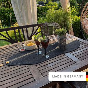 nachhaltiger-tischlaeufer-vejle-filz-upcycling-deutschland-anthrazit-outdoor