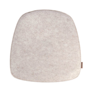 Stuhlkissen Filz in Beige mit abgerundeten Kanten und moderner Form